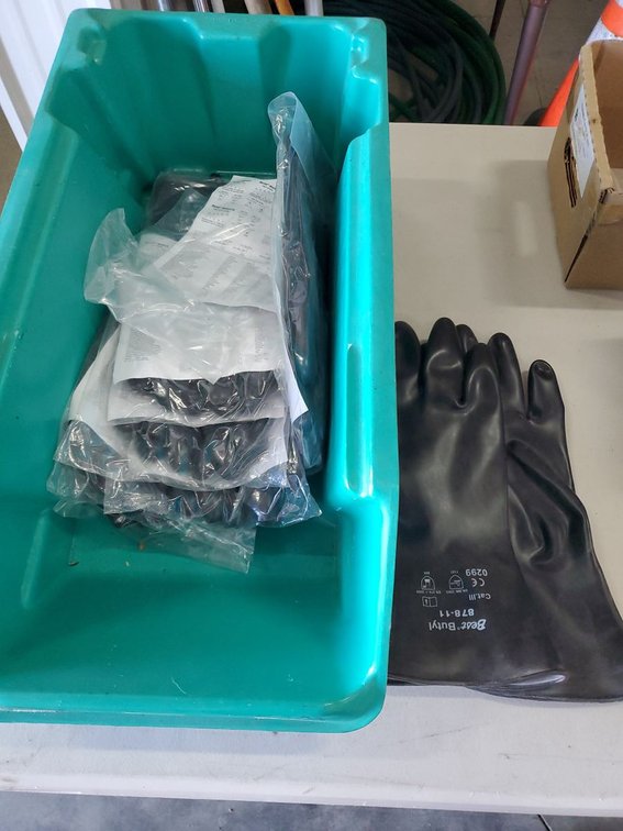 Lot 111: Set of 7 Black Butyl Chemical Resistant Gloves Size 11 New