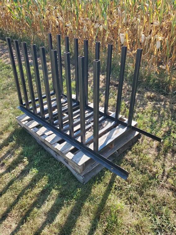 Lot 23: Homemade cantilever rack