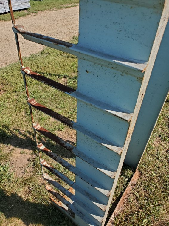 Additional photo of lot 24