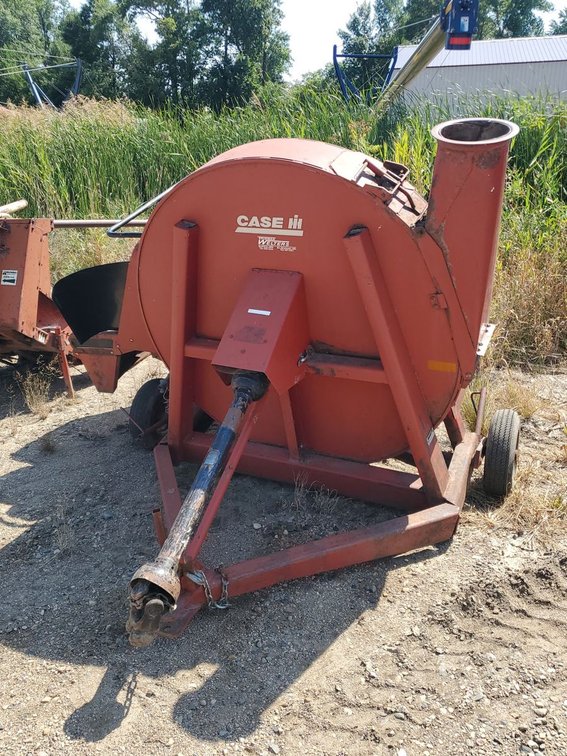 Lot 13: Case IH 600 PTO Forage Blower