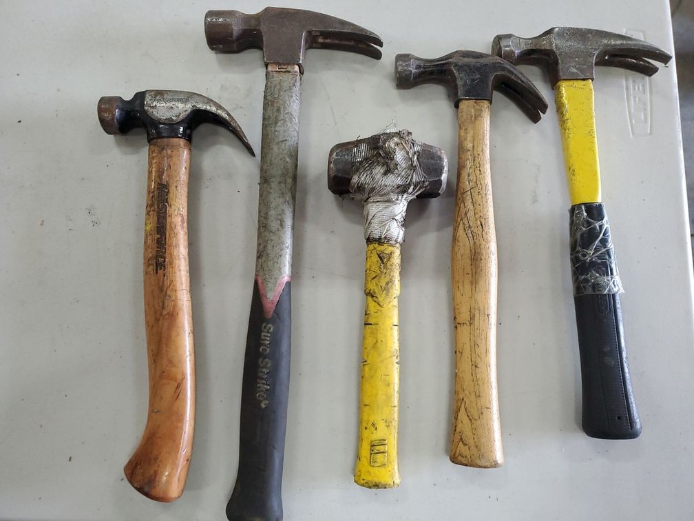 Lot 30: Assorted Claw Hammers & Drilling Hammer Tool Lot Used