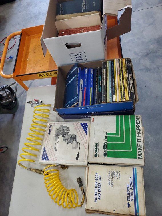 Lot 68: Mixed Auto Tractor Service Manual Lot Jeep Bolens Zenith Air Hose