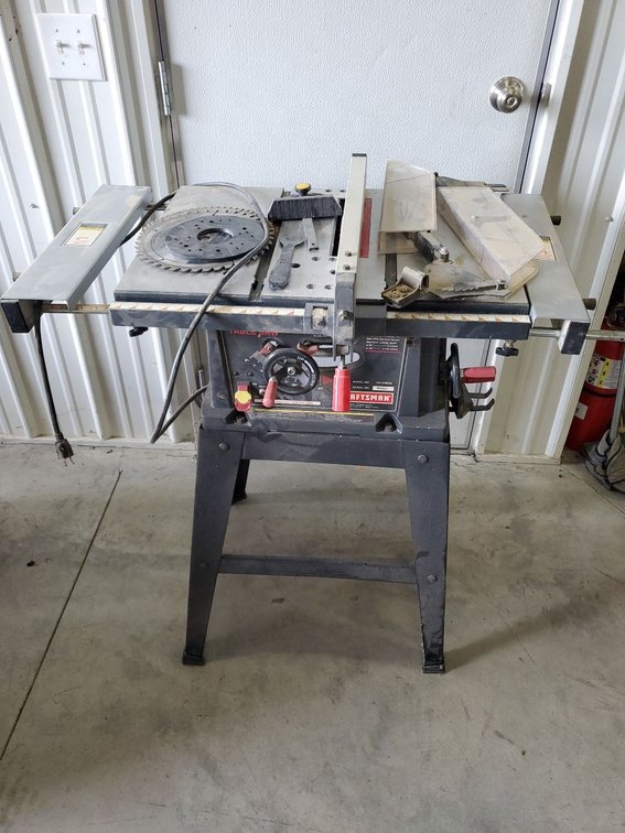 Lot 94: Craftsman 10in Table Saw