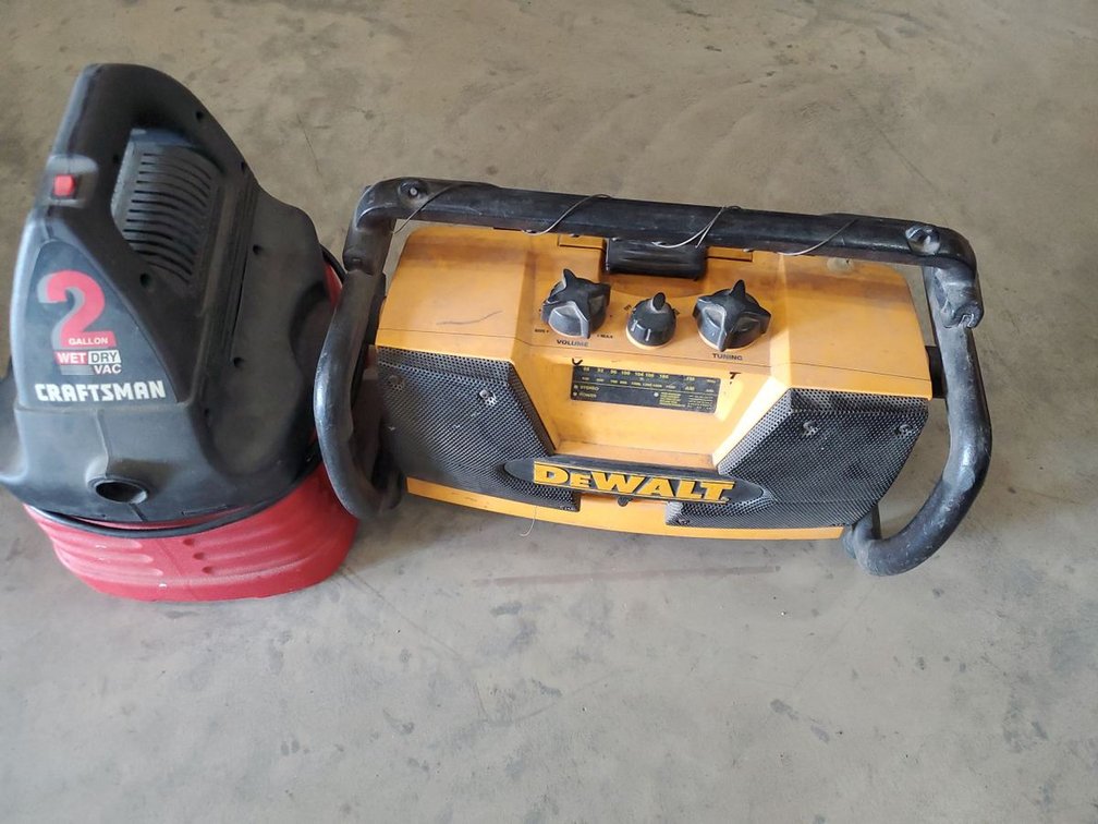 Lot 183: DeWalt Site Radio Charger & Craftsman 2 Gallon Wet Dry Vac