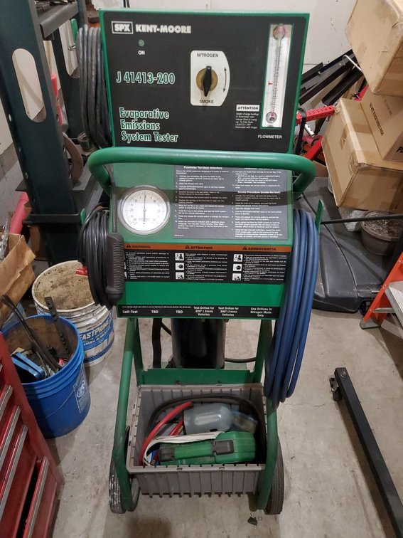 Lot 30: SPX Kent-Moore J41413-200 Evaporative Emissions System Tester