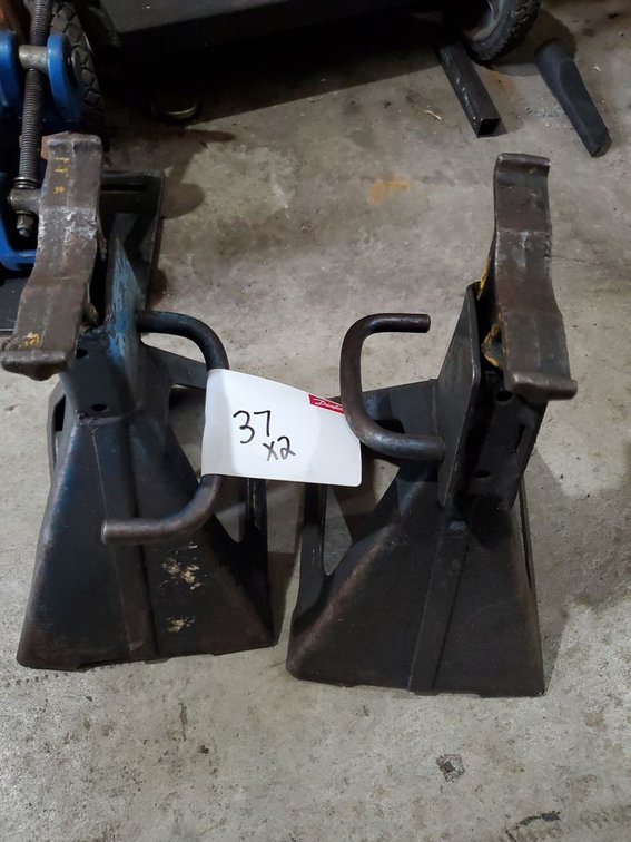 Lot 37: Pair of 2 Ton Steel Jack Stands Automotive Lift Support Stands
