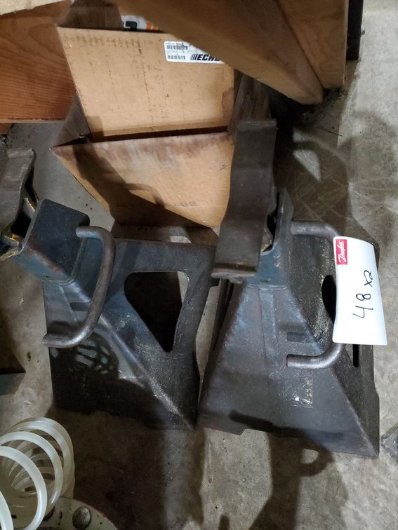 Lot 48: Jack Stands