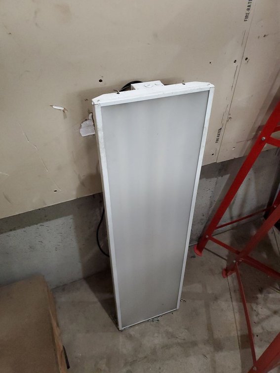 Lot 51: White 1x4 Suspended Ceiling Light Fixture Diffuser Panel Hardwired