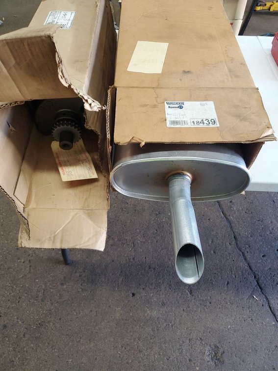 Lot 56: Walker SoundFX Muffler 18439 & Refurbished GM Crankshaft Parts Lot