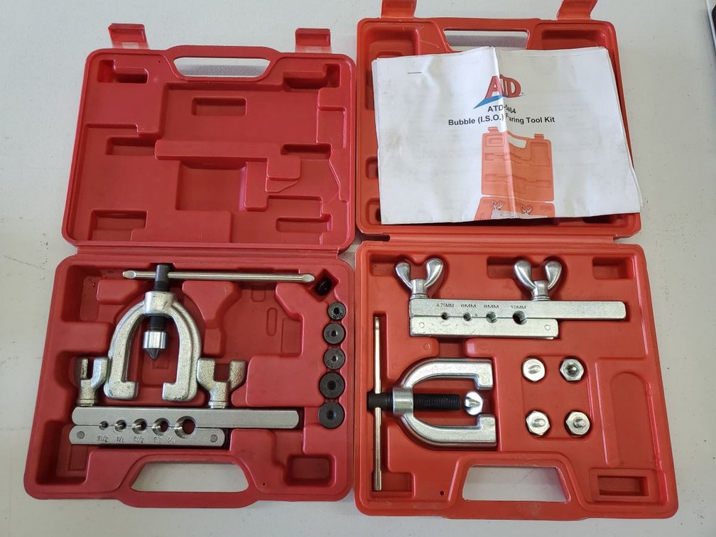 Lot 62: ATD-5464 Bubble ISO Flaring Tool Kit & SAE Flaring Tool Set