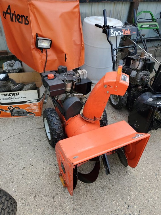 Lot 105F: Ariens 2-Stage Snow Blower w/ Cab 8HP 24in Class Parts Repair
