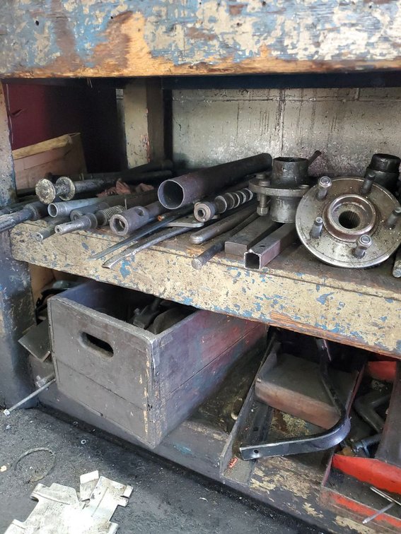 Lot 106: Lot of Assorted Brake Service Tools, Parts & Shop Tooling