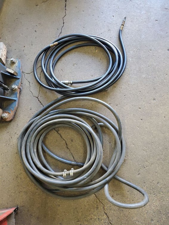 Lot 112: Assorted Air Compressor Hoses with Quick Connect Fittings Used