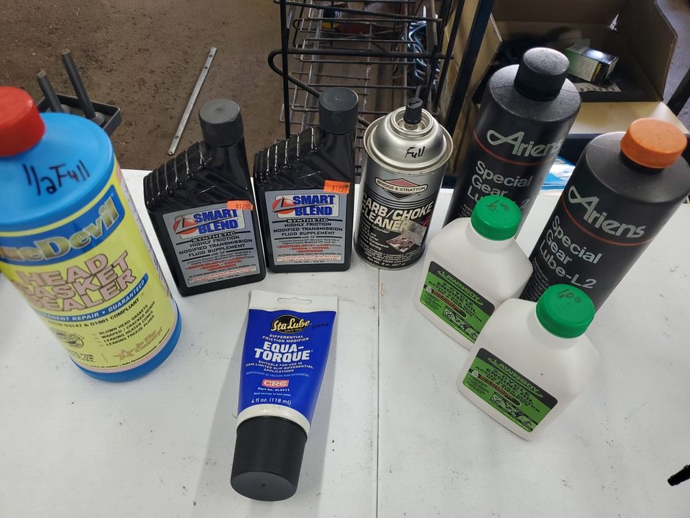 Lot 121: Lot of Assorted Automotive Additives Gear Lube Engine Fluids