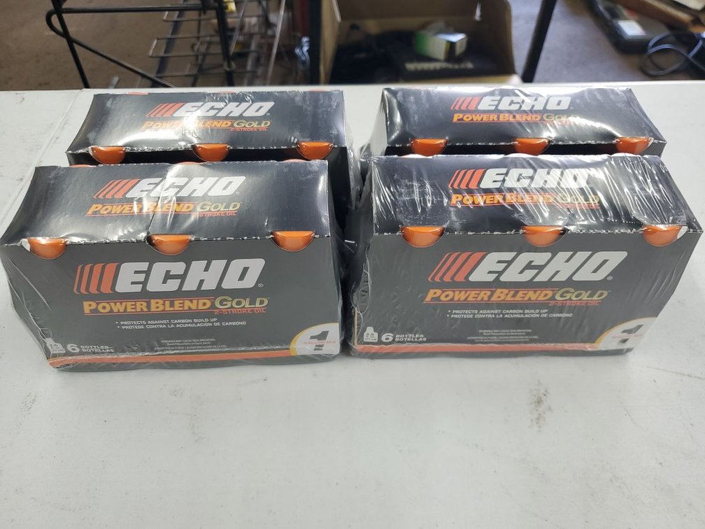 Lot 123: Echo Power Blend Gold 2-Stroke Oil 6-Bottle Cases Set of 4