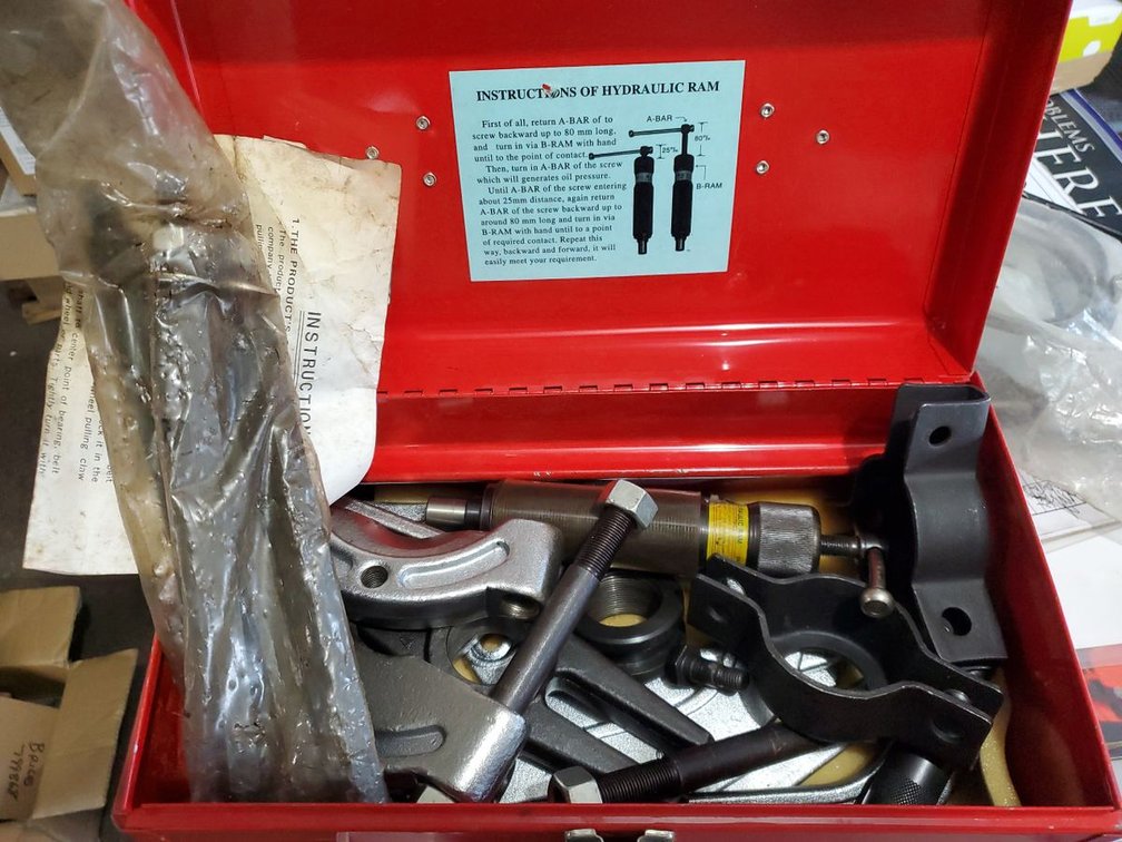 Lot 126: Hydraulic Bearing Separator Puller Kit in Red Metal Case Near New