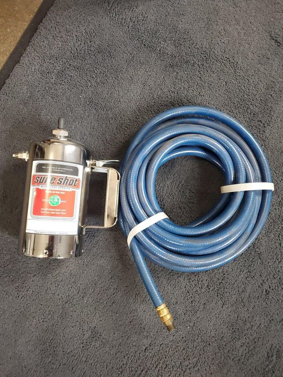 Lot 128: Sure Shot Milwaukee Sprayer Refillable Metal Pressure Sprayer & new Hose