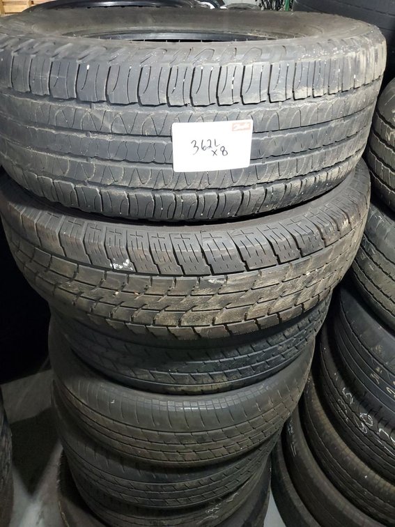 Lot 362L: Assorted 17 Inch Used Tires Multiple Brands Mixed Tread Wear Lot