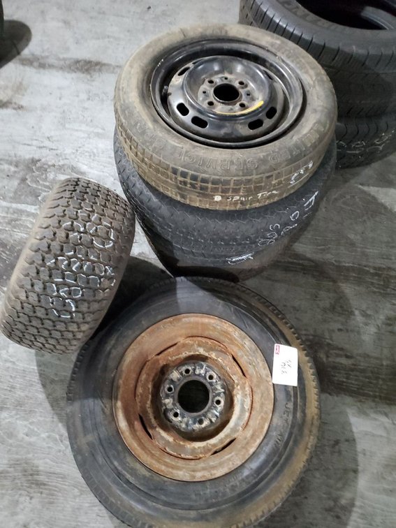 Lot 376L: Lot of Assorted Tires on Rims Mixed Sizes Unknown Fitment Used