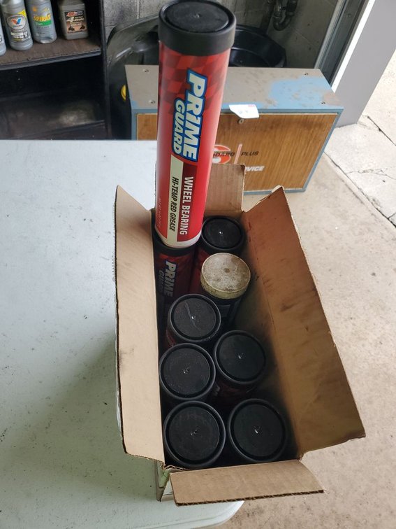 Lot 152: Prime Guard Grease Cartridges & Lever Grease Gun Shop Lot