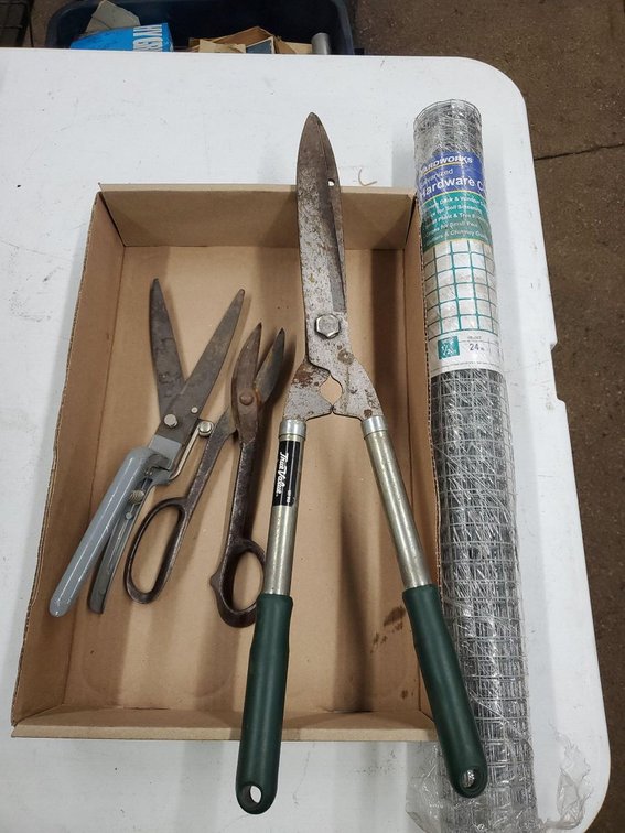 Lot 155: Yardworks Galvanized Hardware Cloth and Garden tools