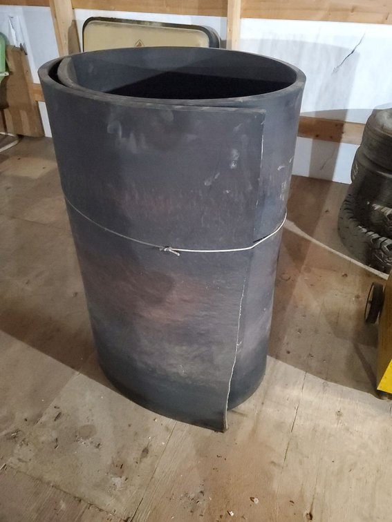 Lot 161L: Heavy Duty Rubber Mat Sheet 41.5in x 8ft+ Black Barn Shop Mat