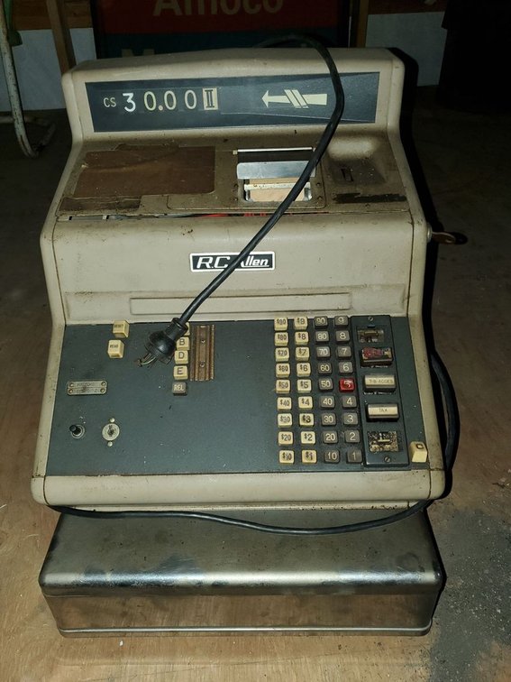 Lot 181L: Vintage R.C. Allen Cash Register Adding Machine Untested