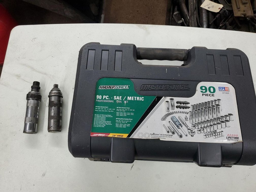 Lot 195: Masterforce SAE Metric Socket Set in Case w/ 2 Loose Socket Tools