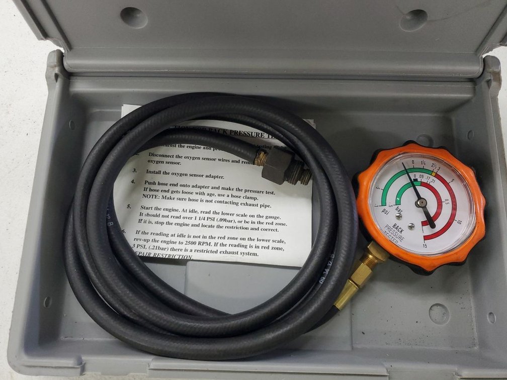 Lot 102: Lang Tools TU-29 Exhaust Back Pressure Test Kit w/Radiator Bleeder Tool
