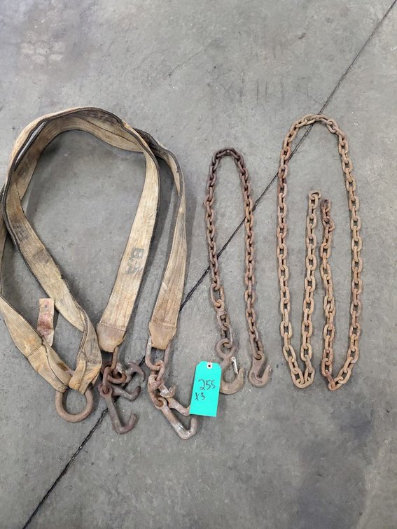 Lot 255: Heavy Duty Tow Chain & Lifting Sling Rigging Hardware Mixed Lot