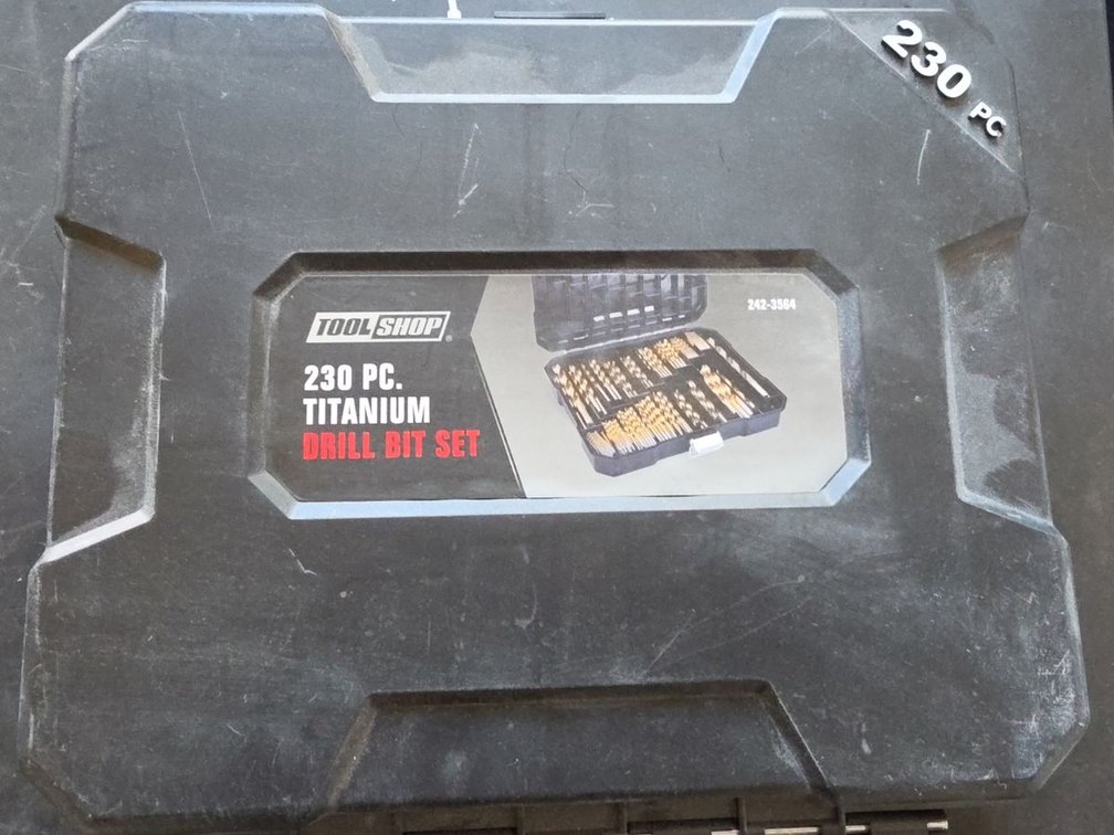 New Tool Shop 230 Pc Titanium Drill Bit Set w/ Case Model 242-3564
