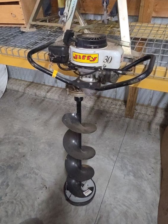 Jiffy Model 30 Gas Ice Auger Tecumseh 3 HP With Blade Guard