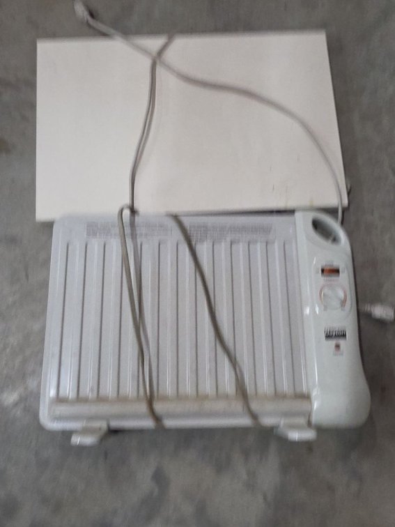 Marley 202SLB Radiant Under Desk Heater 170W White Used