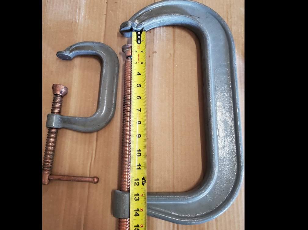 Lot 23: Heavy duty C clamps