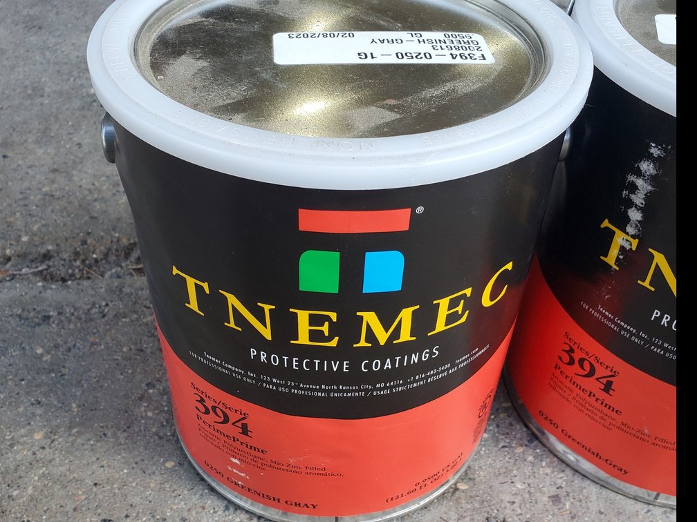 Lot 82: 2 gallons of high performance primer