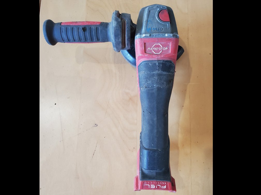 Lot 5: Milwaukee M18 cordless grinder