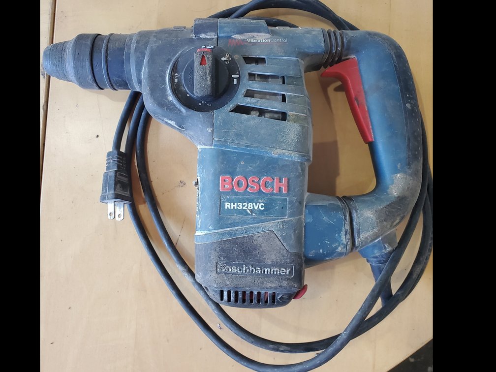 Lot 4: Bosch hammer drill