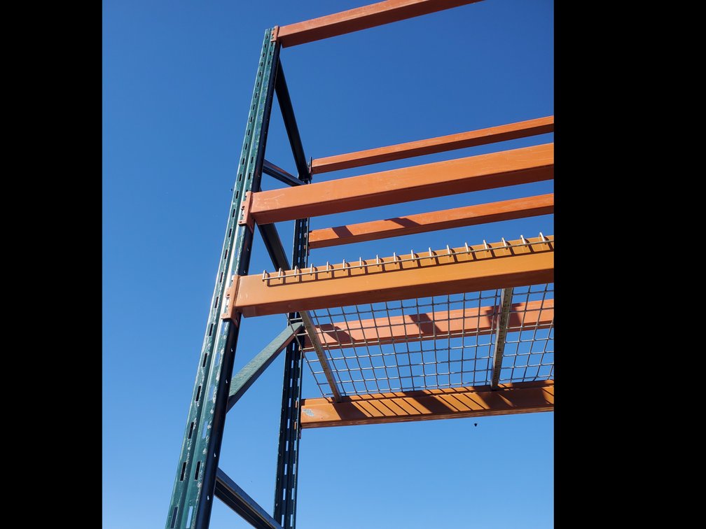 Additional photo of lot 105
