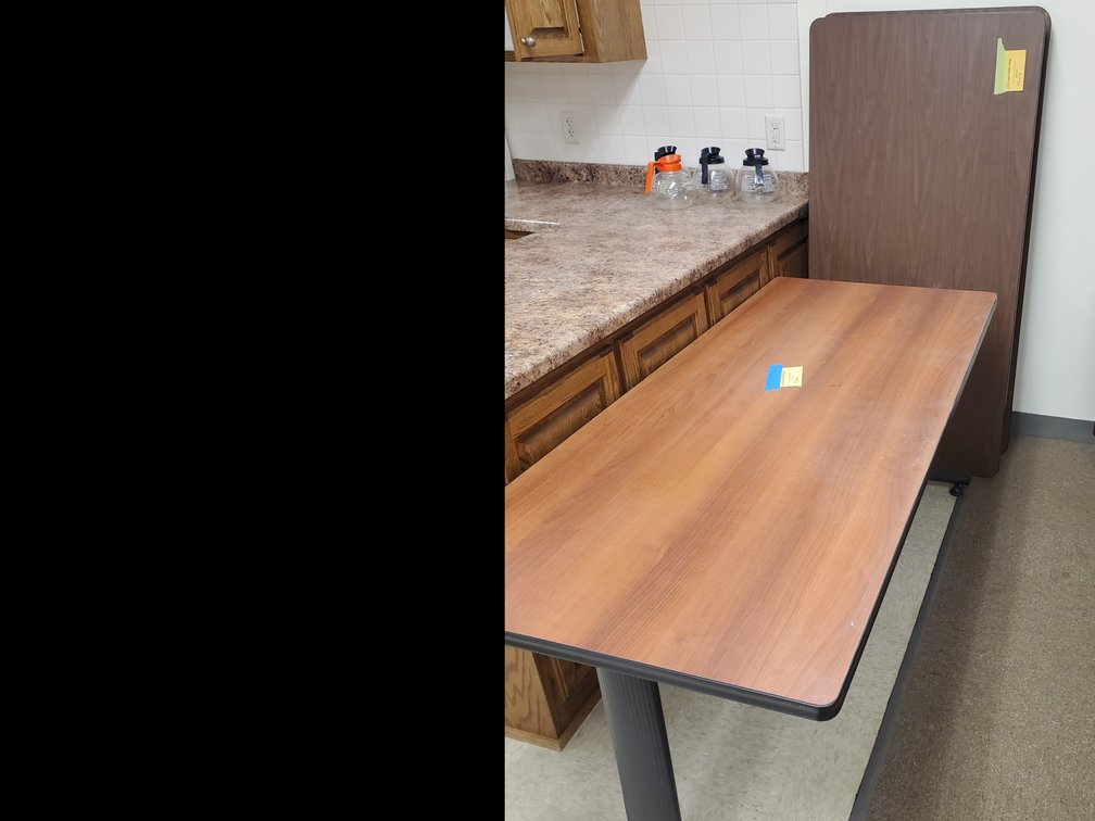 Lot 26: Tables