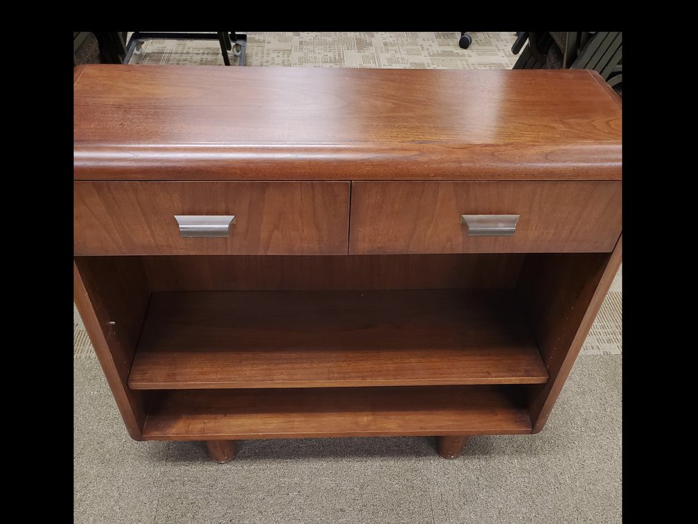 Lot 23: Antique Bookshelf