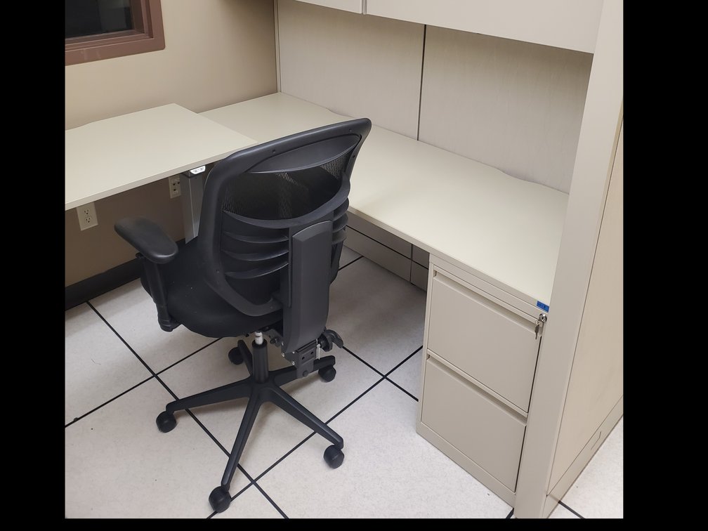 Lot 32: 2 Cubicles with Adjustable Height Desks, Chairs & Upper Cabinets 