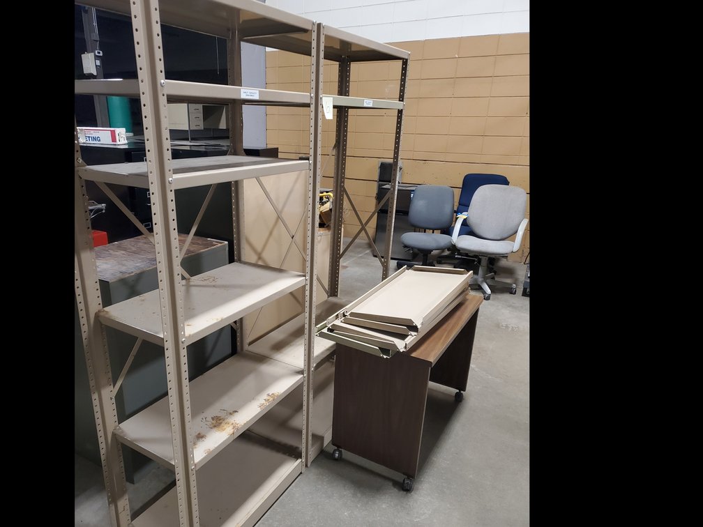 Lot 52: Metal storage rack
