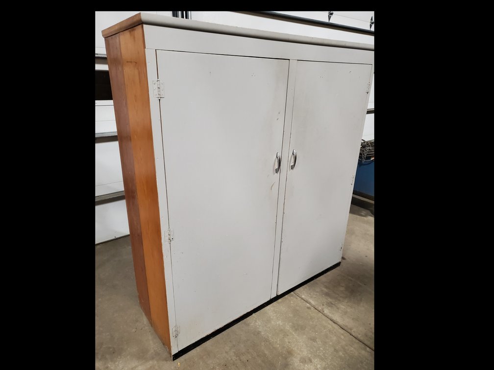 Lot 77: Wooden storage cabjnet