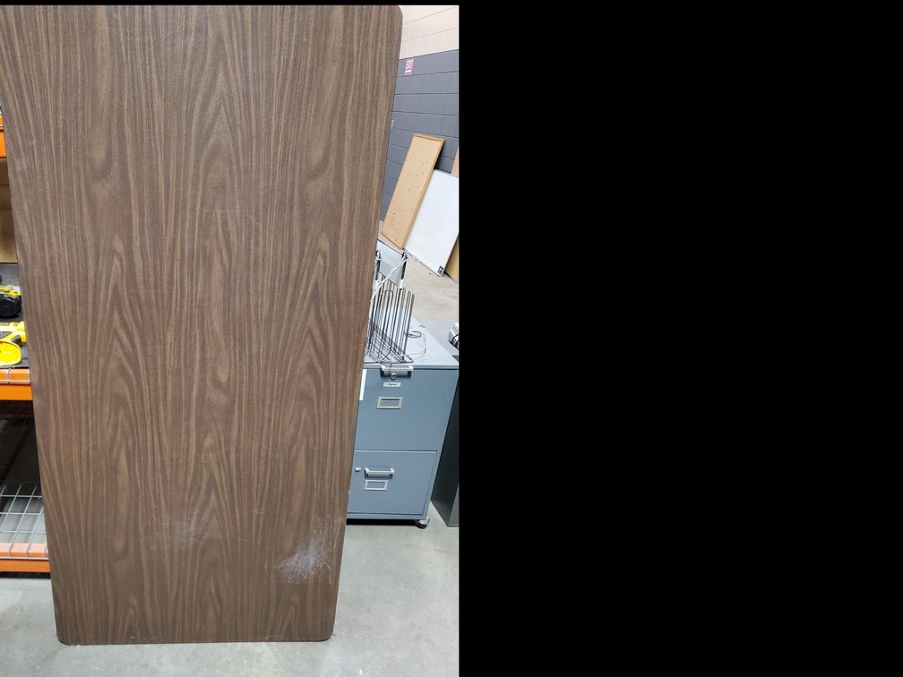 Lot 109: Folding tables