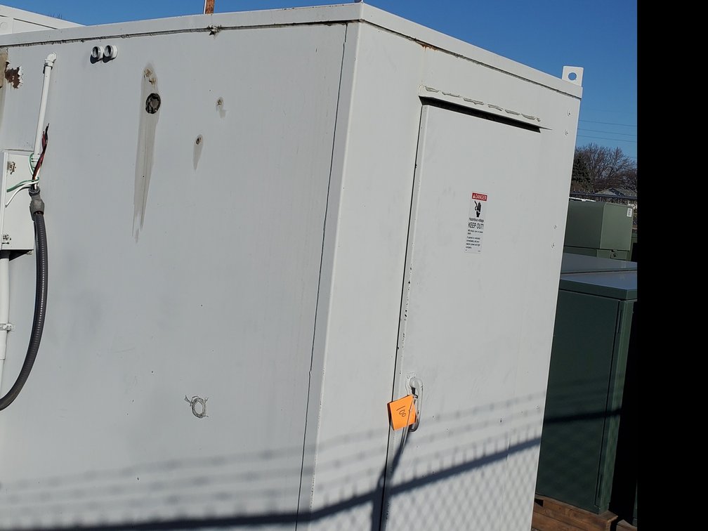 Additional photo of lot 100