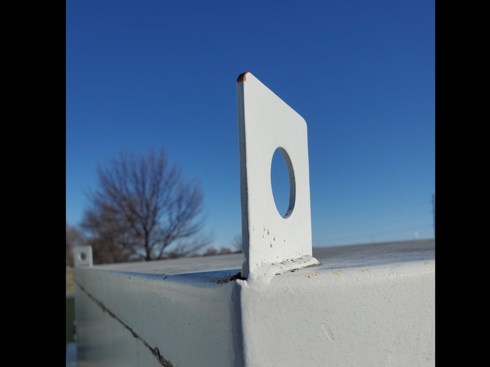 Additional photo of lot 100