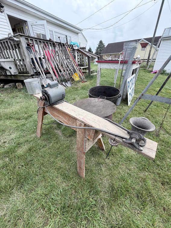 Lot 98