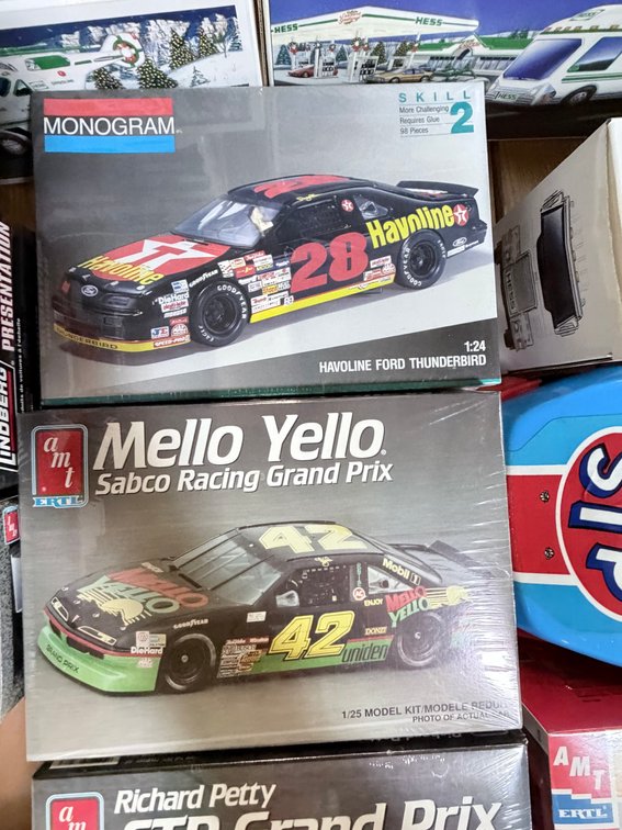 Lot 27