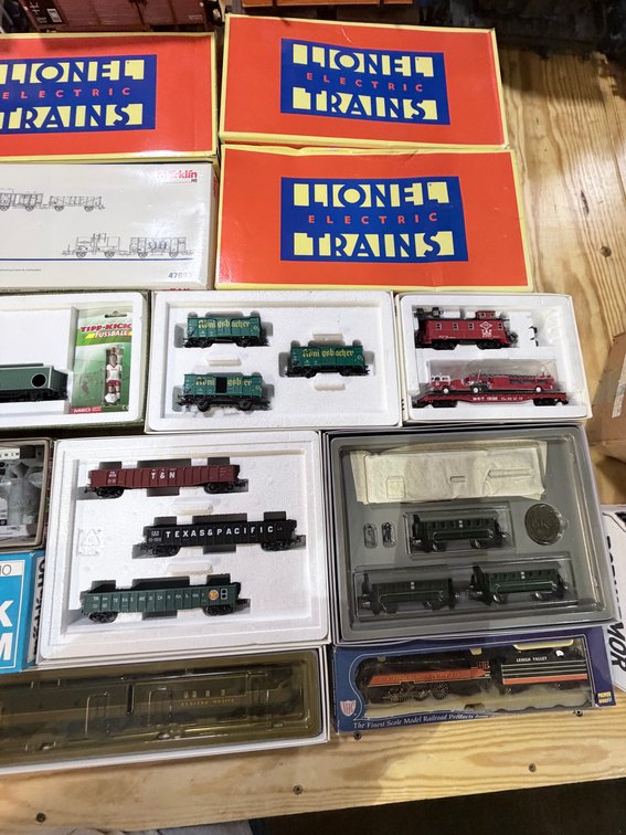 Lot 98