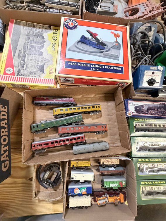Lot 93